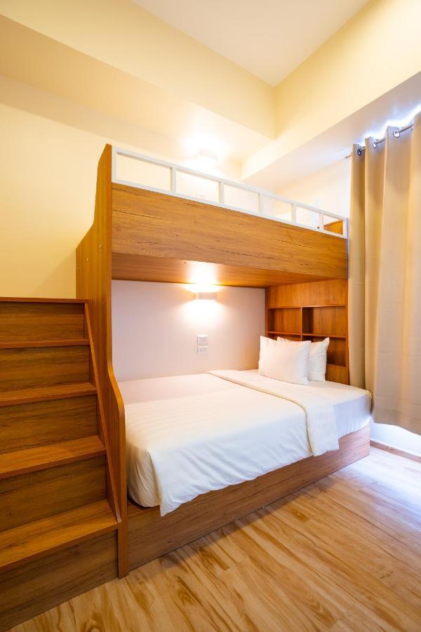 Myspace Hotel Comembo Taguig Buitenkant foto