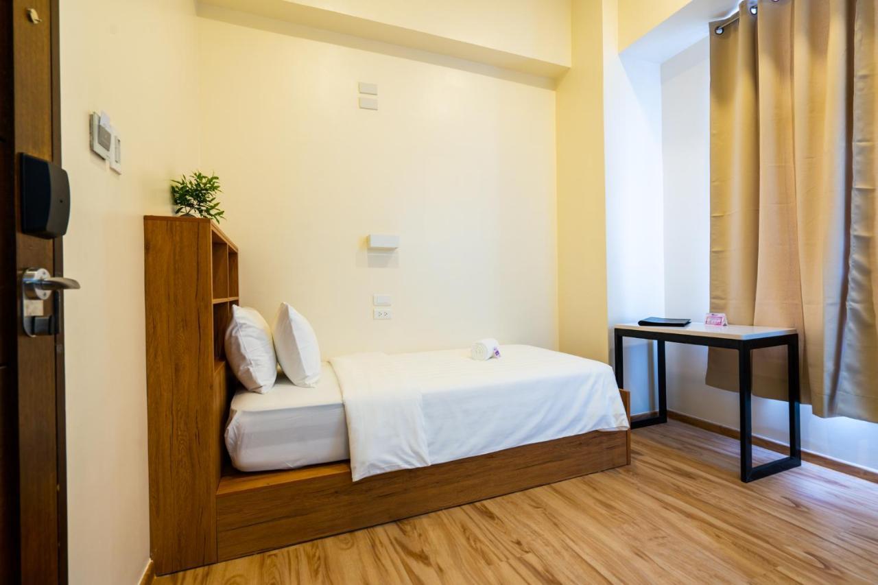 Myspace Hotel Comembo Taguig Buitenkant foto